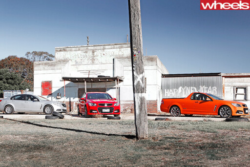 2013-Holden -Commodore -Evoke -driving -with -SS-V-ute -and -Sportback