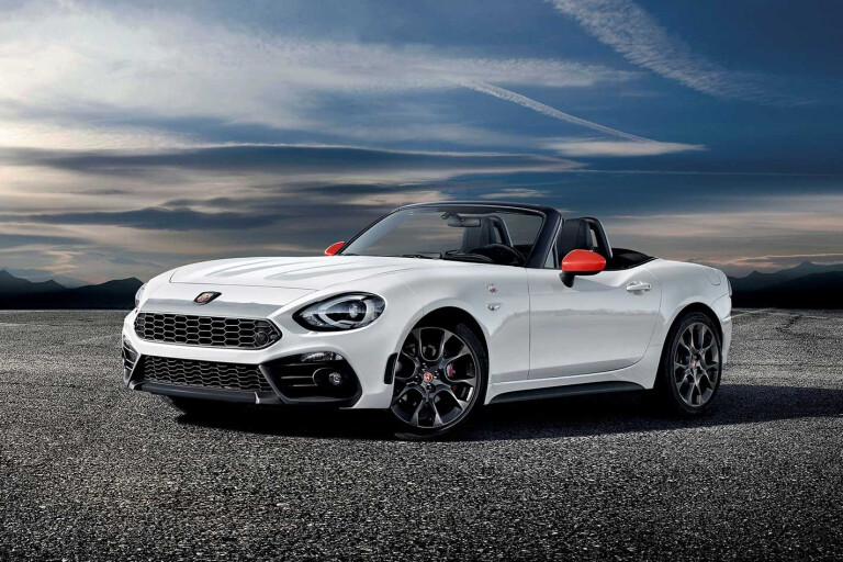2018 Abarth 124 Spider Monza Edition revealed