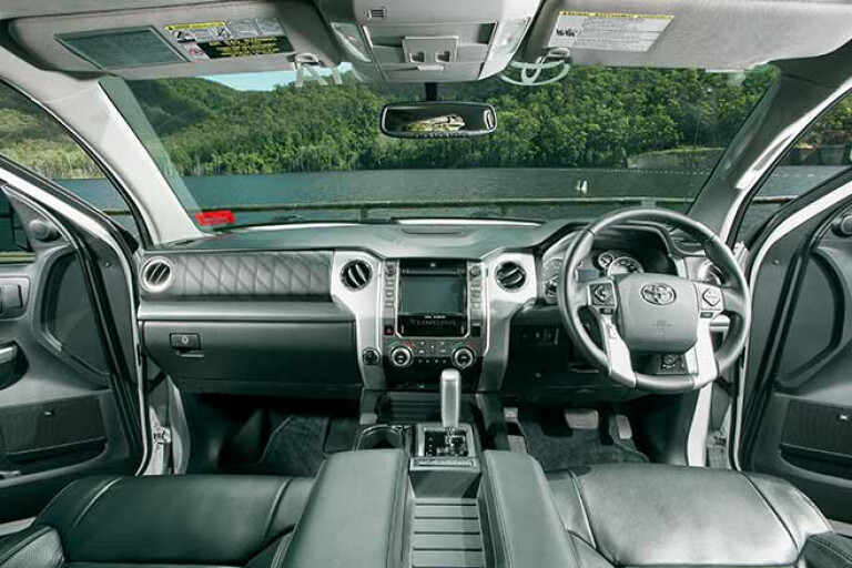 Toyota-Tundra-Crewmax-vs-Toyota-Hilux-SR5-double-cab-tundra-interior
