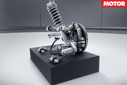 Mercedes-AMG GT R rear wheel steering