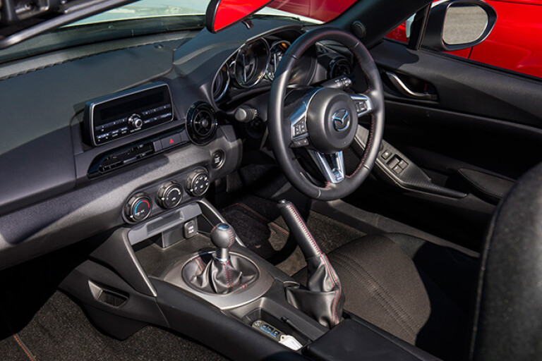 Mazda MX-5 ND interior
