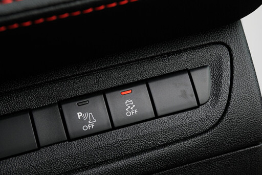 Peugeot 208 GTi ESP off button