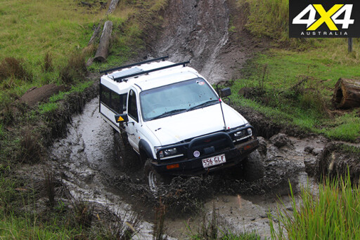 4x4 driving in the mud