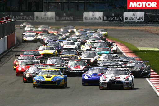 GT3 cars racing