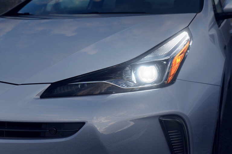 Toyota Prius Headlight Jpg