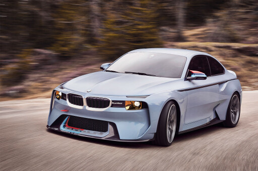 BMW-2002-Hommage -front