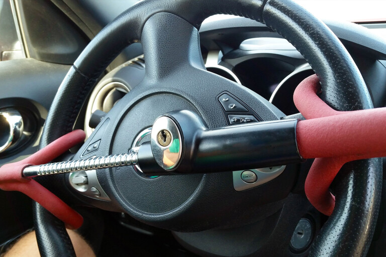 Anti Theft Steering Wheel Lock Jpg