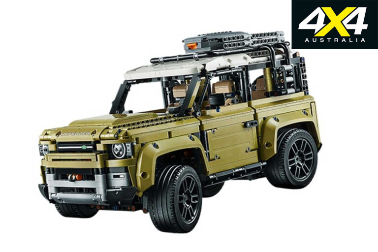 Land Rover Defender LEGO Kit Jpg