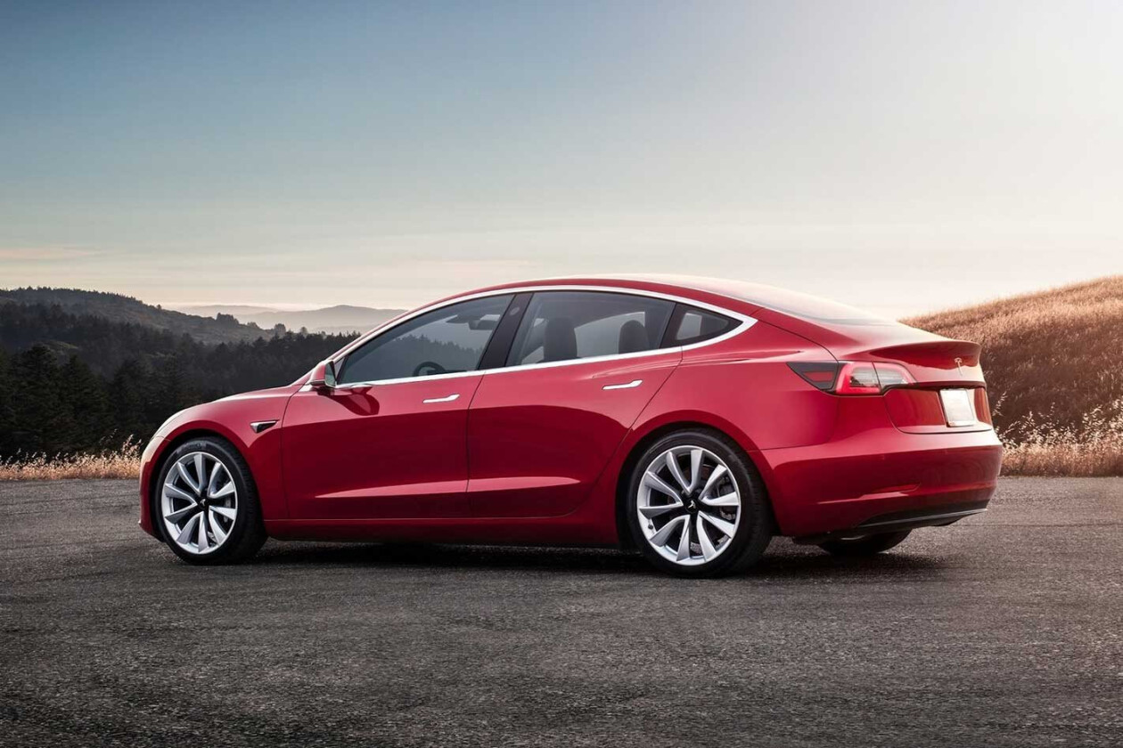 2019 Tesla Model 3 Performance, Does Tesla Model 3 Have Garage Door Opener