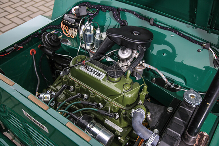 Austin-Morris Mini Moke engine