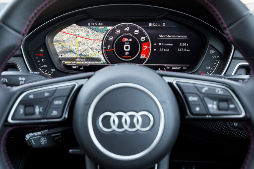 Audi-S4-dashboard.jpg