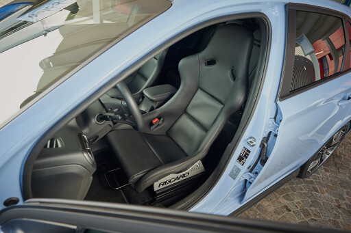 2018-Hyundai-i30-N--interior.jpg