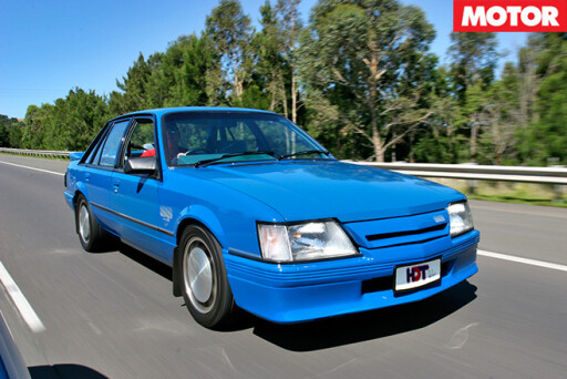Brocks hdt vk group a commodore front driving
