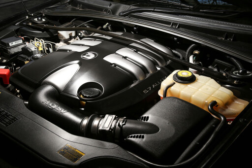 HSV coupe 4 Engine