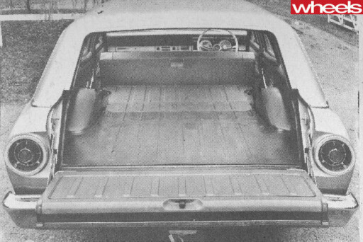 Ford -Falcon -XR-boot -with -rear -seats -down