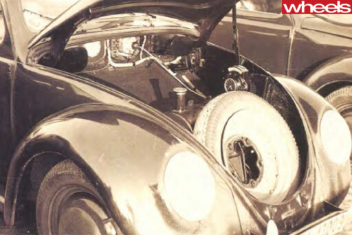 Volkswagen -Beetle -spare -tyre