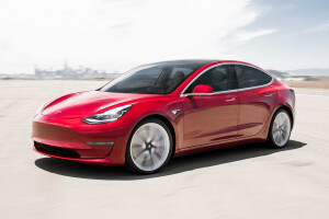 2019 Tesla Model 3 Performance MOTOR review