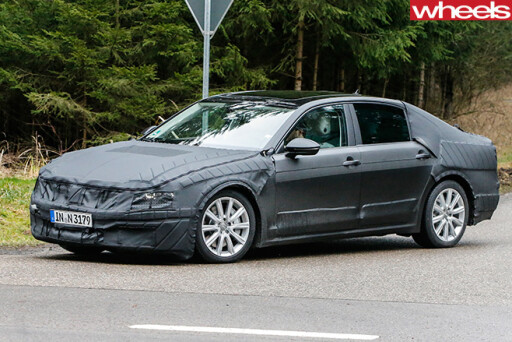 Volkswagen -CC-Front -Side -Spy -Pic