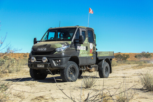 IVECO Daily 4x4 cab chassis front.jpg