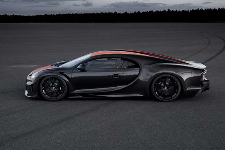 Bugatti Chiron Super Sport world record top speed of 300mph.