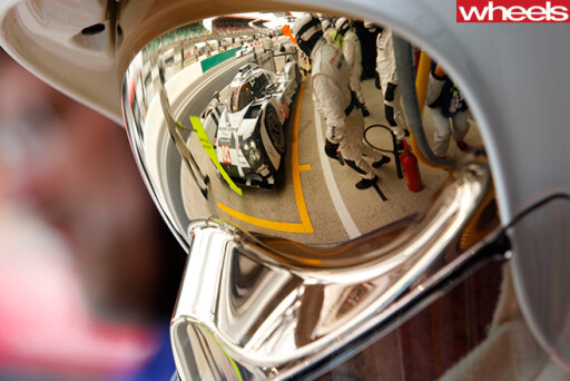 Mark -Webber -racing -helmet -WEC