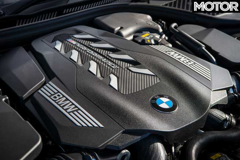2019 BMW M850i Convertible engine