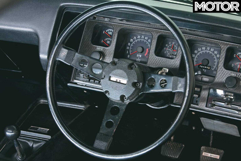 1971 Holden HQ Monaro GTS 350 Instrumentation Jpg