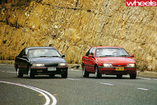 1992-Ford -Falcon -and -Holden -Commodore -driving