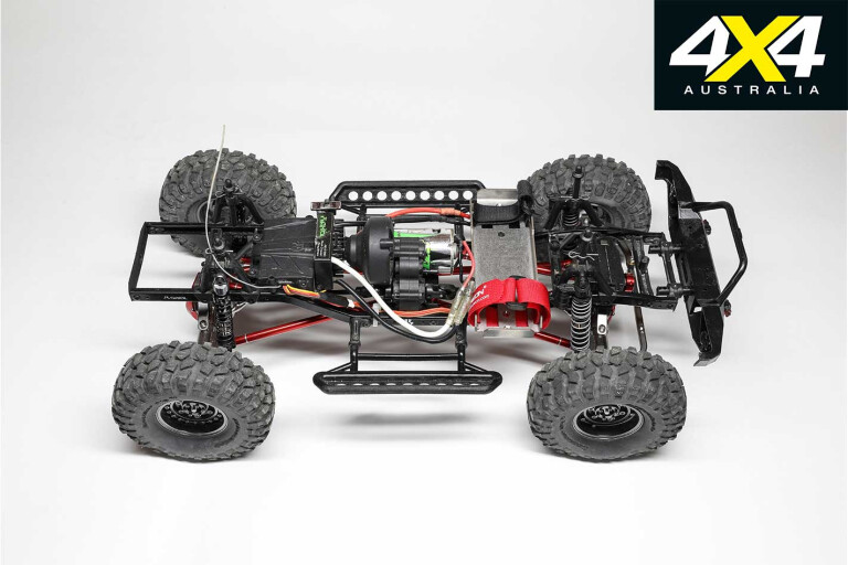 Axial SCX10 Nukizer chassis