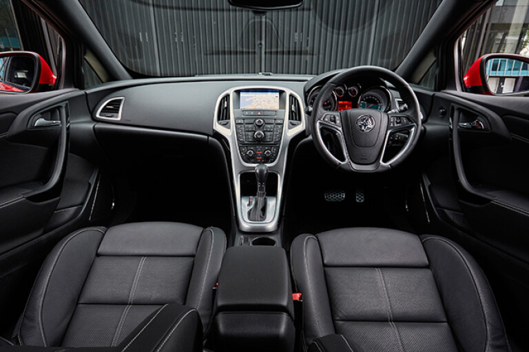 Holden Astra GTC Interior