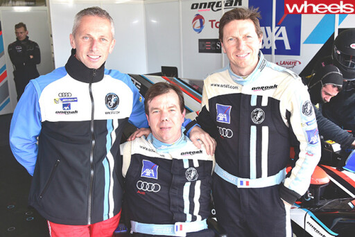 Quadruple -Amputee -at -Le -Mans -pictured -with -team -and -car