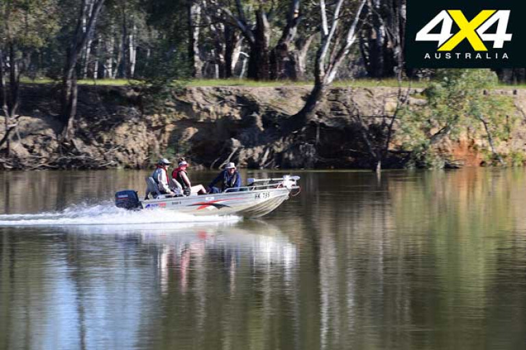 Exploring The Murray River NSW 4 X 4 Travel Guide Edward River Boating Jpg