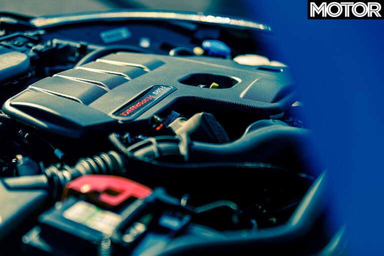 Ford Focus engine bay