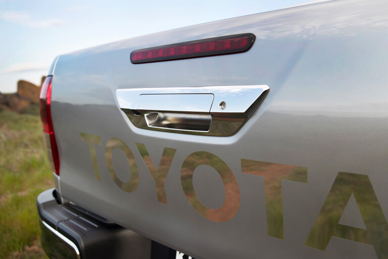2017 Toyota Hilux badge