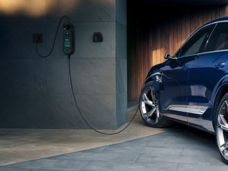 2021 Audi e-tron charging