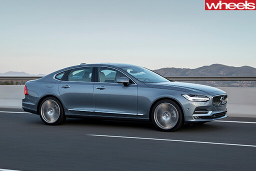 Volvo -S90-driving -front -on