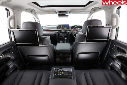 Lexus -LX70-interior -front -seats -dash
