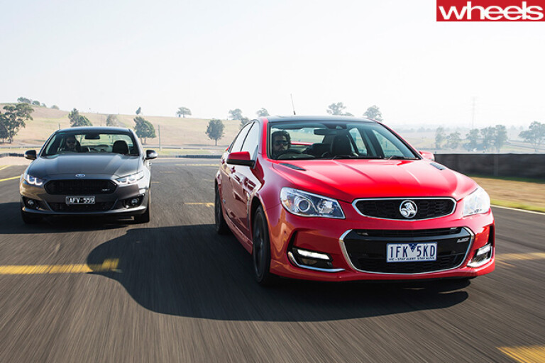 Ford -Falcon -XR8-Sprint -with -Holden -Commodore -SS-V-Redline -Ingall -vs -Skaife