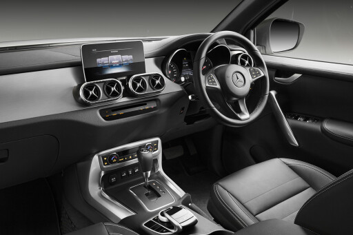 2018-Mercedes-Benz-X-Class-X250d-interior.jpg