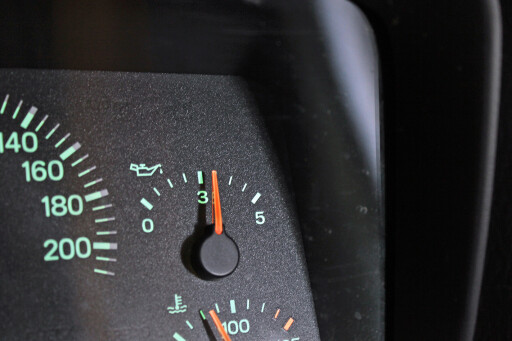 Start-engine-and-allow-oil-pressure-to-restore.jpg