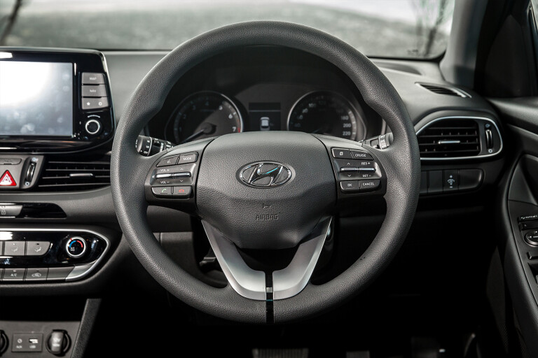Hatchback Three Way Hyundai I 30 Interior Steering Wheel Jpg