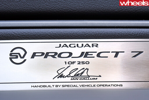 Jaguar -F-Type -Project -7-plaque