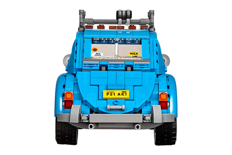 Volkswagen Beetle made of Lego rear