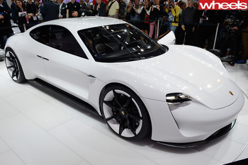 Porsche -Mission -E-Concept -Car -Showroom