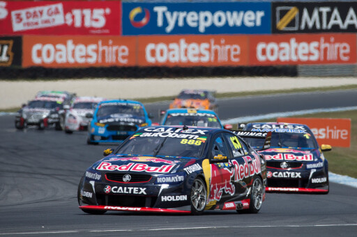 Lowndes -powers -closer -at -Phillip -Island -1