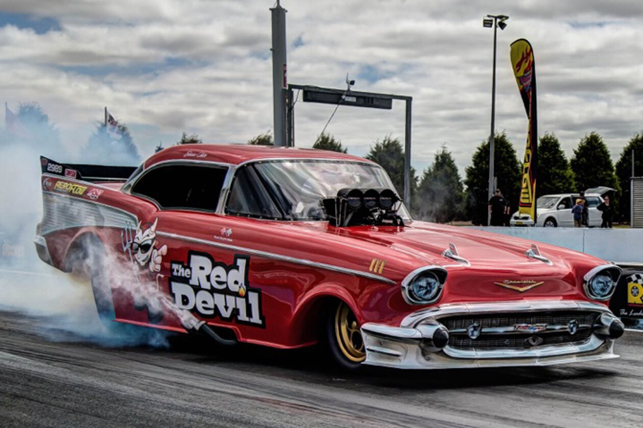 VIDEO: OUTLAW NITRO FUNNY CARS AT PORTLAND
