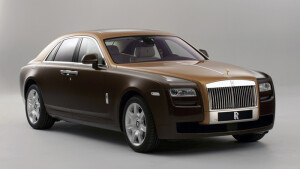 Two-tone Rolls Royce Ghost makes Geneva debut