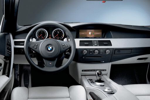 2005 E60 BMW M5 interior