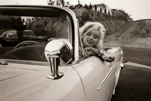 Marilyn Monroe Chrysler Convertible Driving Jpg