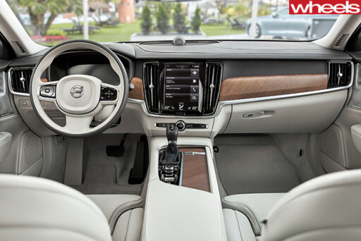 Volvo -V90-and -Volvo -S90-interior ,jpg